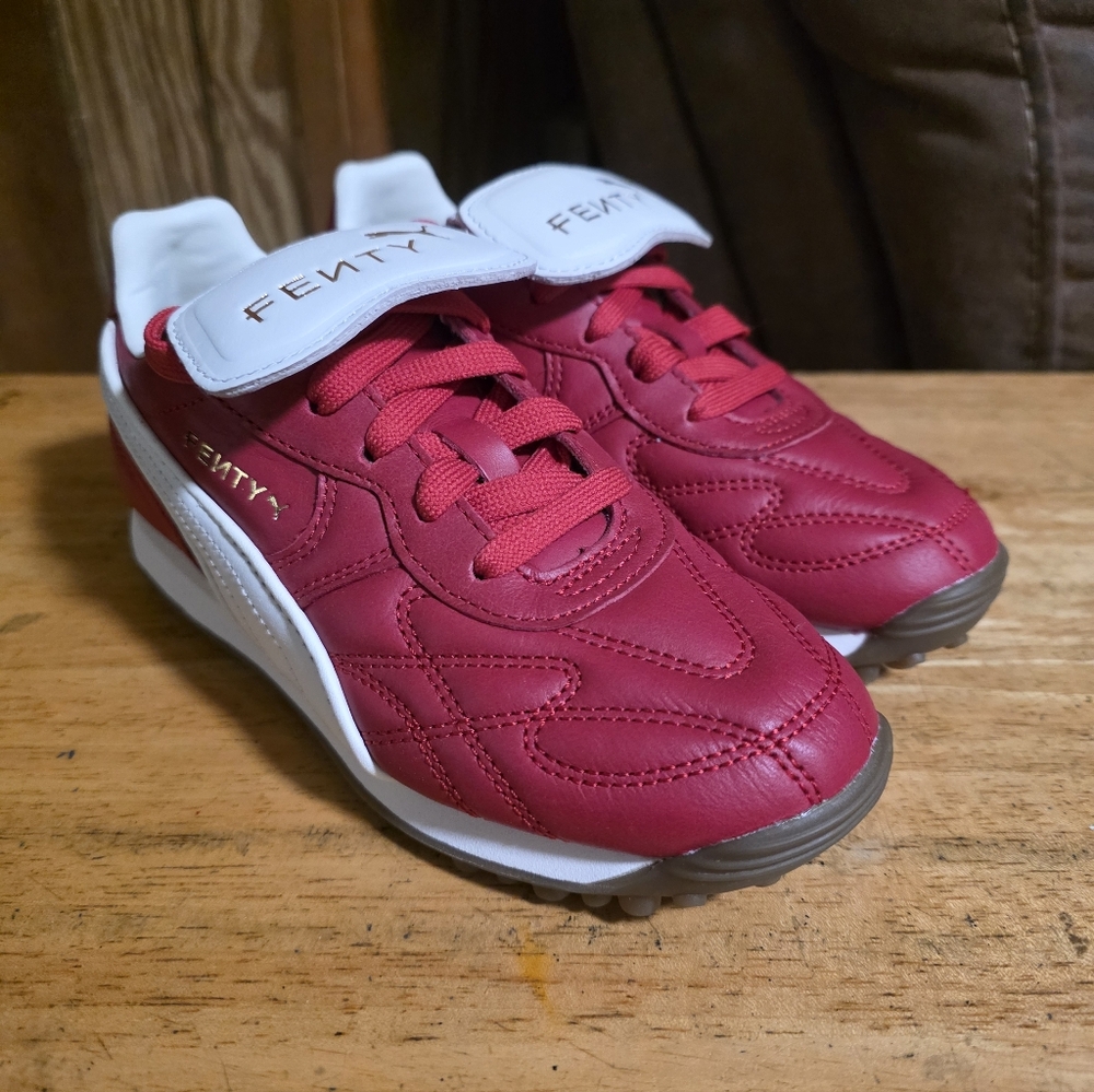 FENTY x PUMA Women's Fenty Avanti L Club Red/Rubber